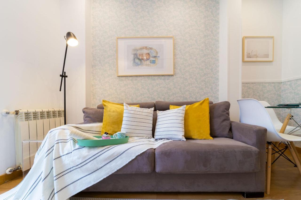 Apartamentos Gran Via Madrid Eksteriør billede